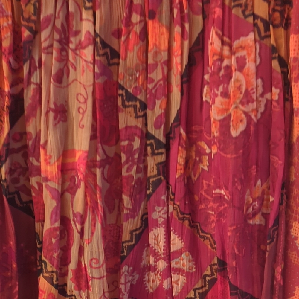 Soft Surroundings Red and Orange Floral Long Sleeve Midi Dress - Picture 5 of 6